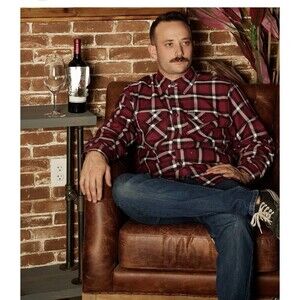 DIXXON Flannel Co. Men's “The Cellar" Eye-Catching Plaid Flannel Shirt Sz Large